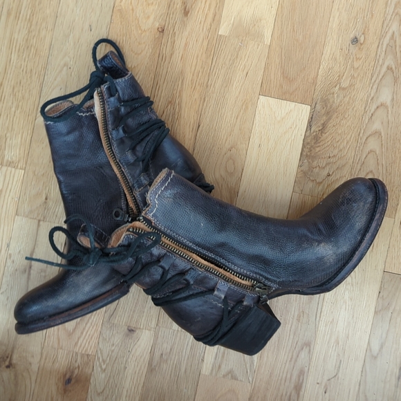 Bed Stu Blair Boots in Black - Picture 7 of 7